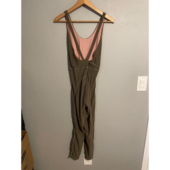 Wear One's At Jumpsuit Womens Large Olive Green Activewear Unitard Made USA - Picture 2 of 9